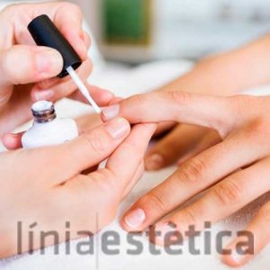 manicura-pedicura-linia-estetica